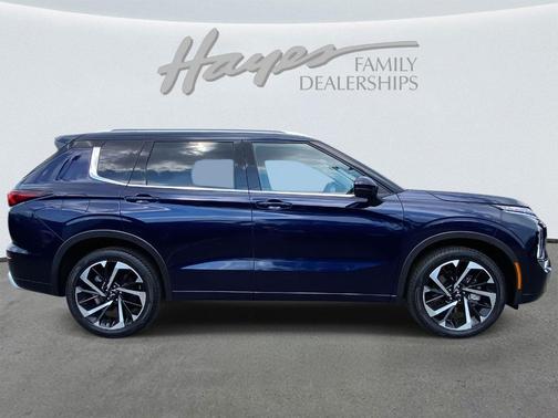 2023 Mitsubishi Outlander SEL