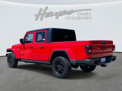Firecracker Red Clearcoat 2021 Jeep Gladiator Sport