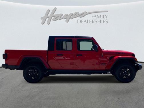 Firecracker Red Clearcoat 2021 Jeep Gladiator Sport