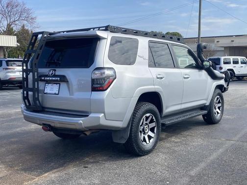2023 Toyota 4Runner TRD Off Road