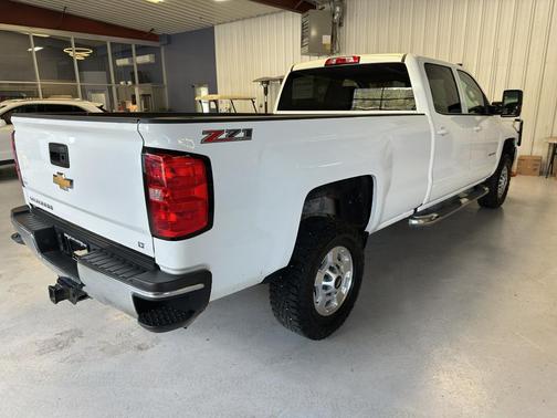 2017 Chevrolet Silverado 2500 LT