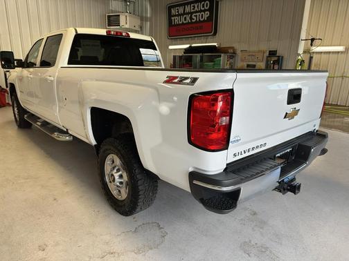 2017 Chevrolet Silverado 2500 LT