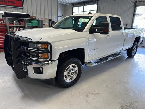 2017 Chevrolet Silverado 2500 LT