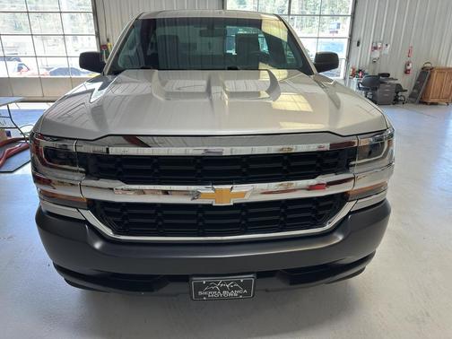 2018 Chevrolet Silverado 1500 WT