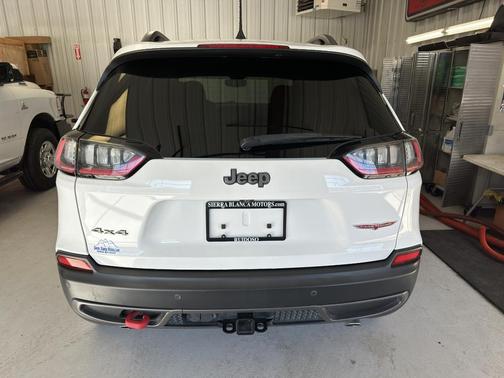 2021 Jeep Cherokee Trailhawk