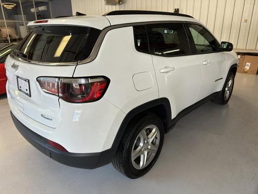 2023 Jeep Compass Latitude