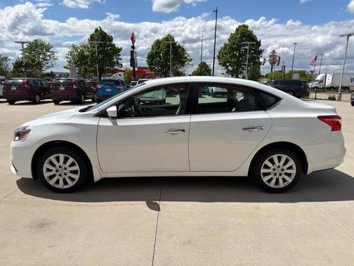 Cloud White 2016 Nissan Sentra S