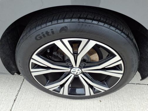 2022 Volkswagen Passat 2.0T SE