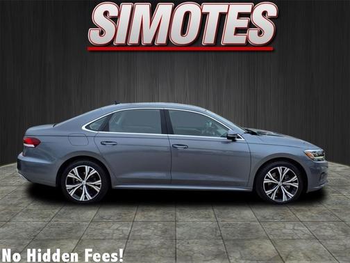 2022 Volkswagen Passat 2.0T SE