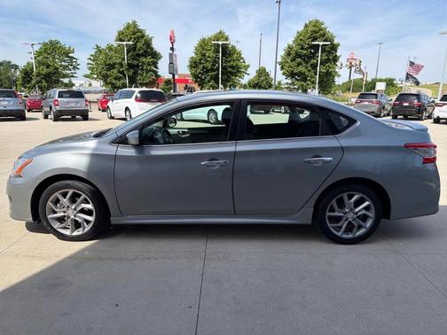 Magnetic Gray 2013 Nissan Sentra SR