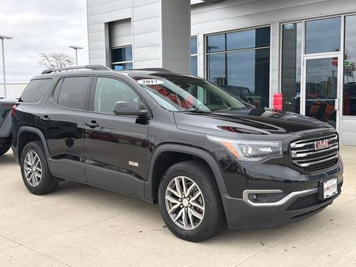 2017 GMC Acadia SLE-2