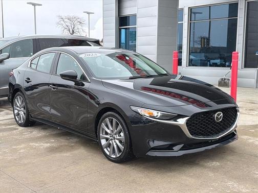 2025 Mazda Mazda3 FWD w/Preferred Package