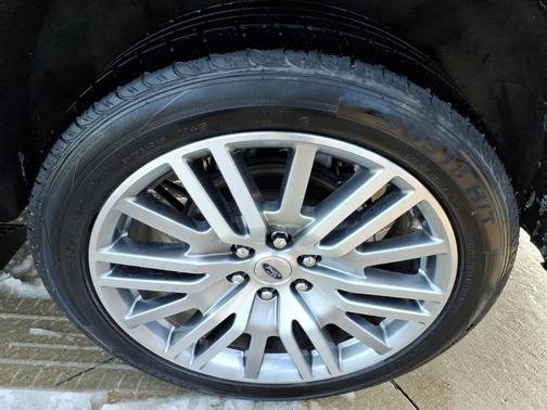 Black 2023 Ford Expedition Max Limited