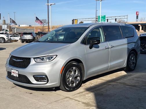 2024 Chrysler Pacifica Limited