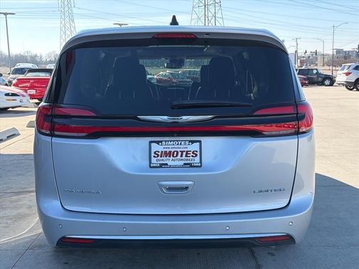 2024 Chrysler Pacifica Limited