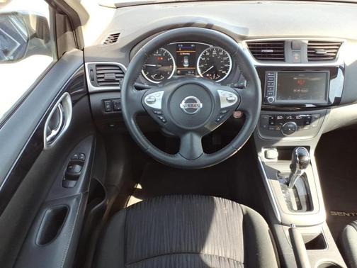 Gray 2019 Nissan Sentra SV