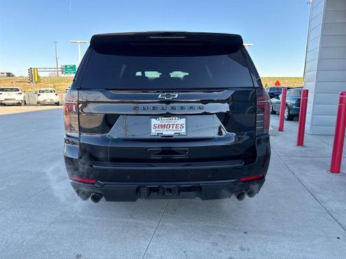 Black 2025 Chevrolet Suburban Z71