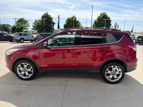 Red 2013 Ford Escape SEL