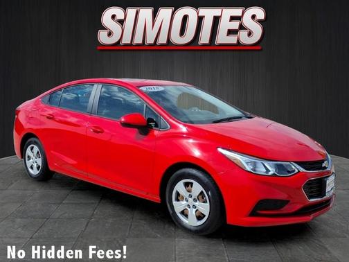 Red 2018 Chevrolet Cruze LS