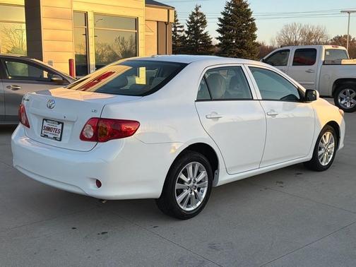 2009 Toyota Corolla LE
