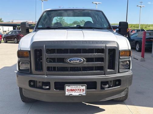 White 2010 Ford F-350 XL