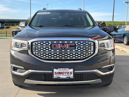 Light Gray 2018 GMC Acadia Denali