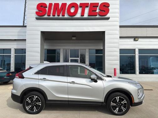 Silver 2025 Mitsubishi Eclipse Cross SE