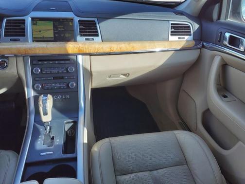 2009 Lincoln MKS Base