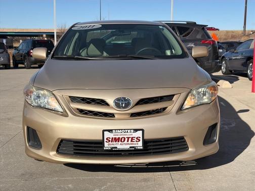 2011 Toyota Corolla LE