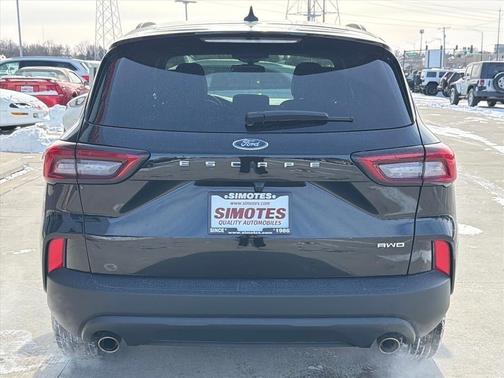 2025 Ford Escape ST-Line