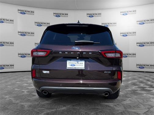 2023 Ford Escape ST-Line Elite