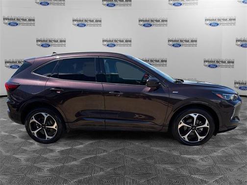 2023 Ford Escape ST-Line Elite