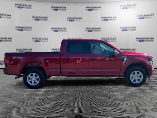 Ruby Red Metallic Tinted Clearcoat 2026 Ford F-150 XLT