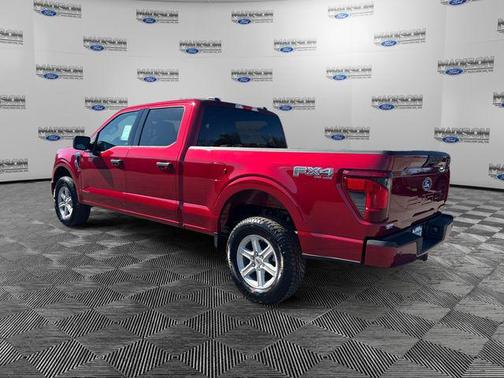 Ruby Red Metallic Tinted Clearcoat 2026 Ford F-150 XLT
