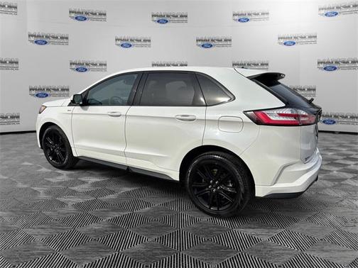 2024 Ford Edge ST Line