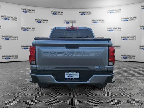 Sterling Gray Metallic 2023 Chevrolet Colorado LT