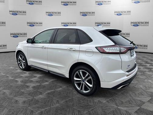 White Platinum Clearcoat Metallic 2018 Ford Edge Sport