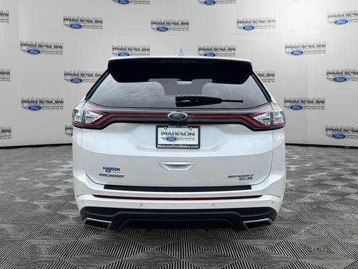 White Platinum Clearcoat Metallic 2018 Ford Edge Sport