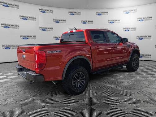 Hot Pepper Red Metallic Tinted Clearcoat 2023 Ford Ranger LARIAT