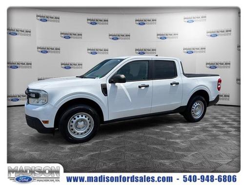 2022 Ford Maverick XL