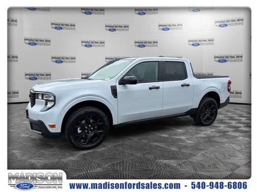 Space White Metallic 2025 Ford Maverick XLT