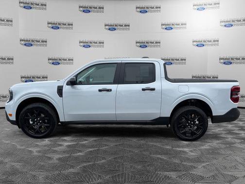 Space White Metallic 2025 Ford Maverick XLT