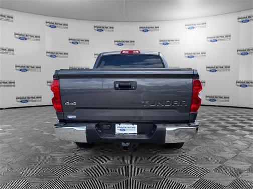 2015 Toyota Tundra SR5