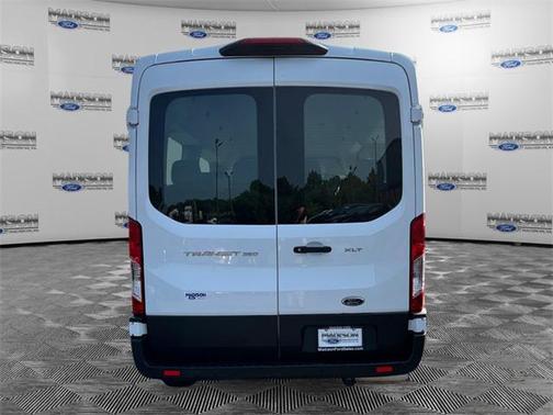 2022 Ford Transit-350 XLT