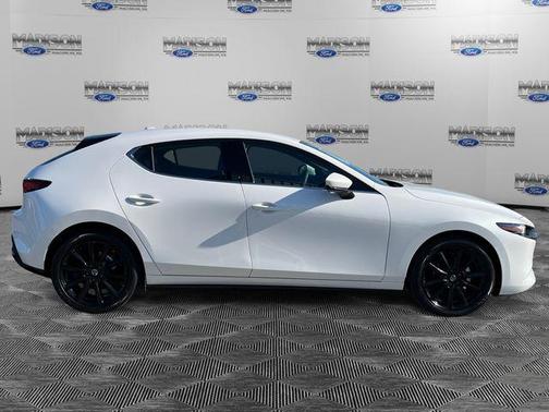 Snowflake White Pearl Mica 2026 Mazda Mazda3 FWD w/Premium Package