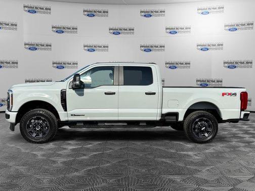 Avalanche 2026 Ford F-250 XL