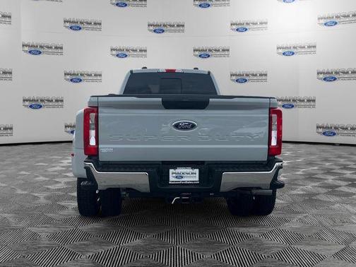 Avalanche 2026 Ford F-450 XL