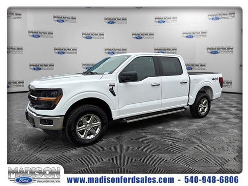 Oxford White 2025 Ford F-150 XLT Truck