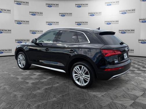 Brilliant Black 2020 Audi Q5 45 Premium Plus