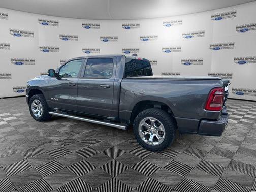 Granite Crystal Metallic Clearcoat 2019 RAM 1500 Big Horn
